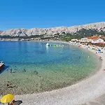 Mirica 2 * Baška
